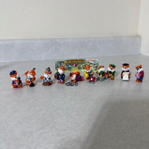 Ferrero Kinder Surprise Fancy Fuxies Fox Figurines Complete Set 10 Vintage 1998